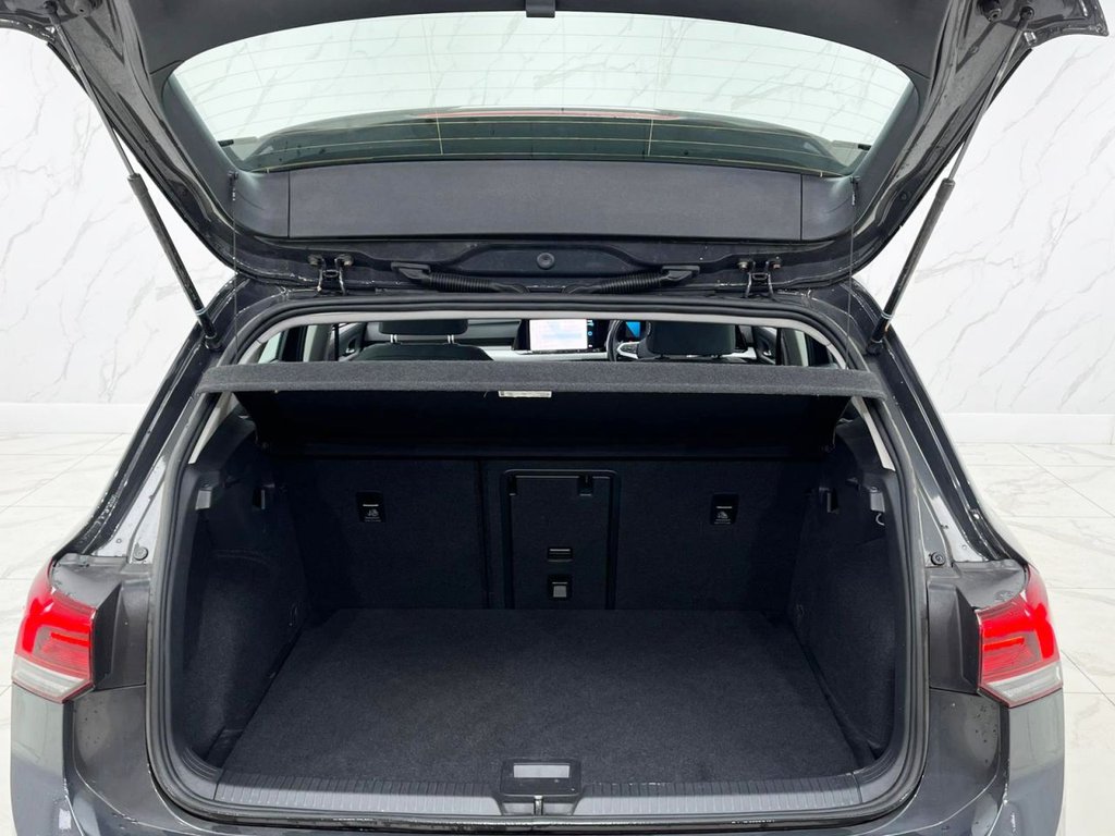 Used Volkswagen Golf 2023 for sale - 77212486: Photo 29