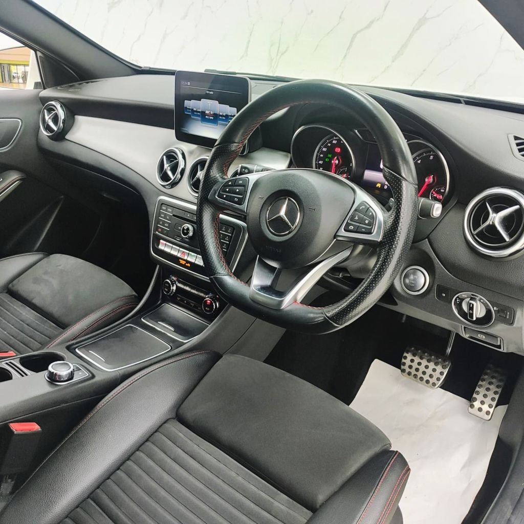 Used Mercedes-Benz A-Class 2018 for sale - 77952637: Photo 29