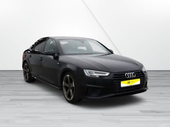 Used Audi A4 2019 for sale - 76163175: Photo 2