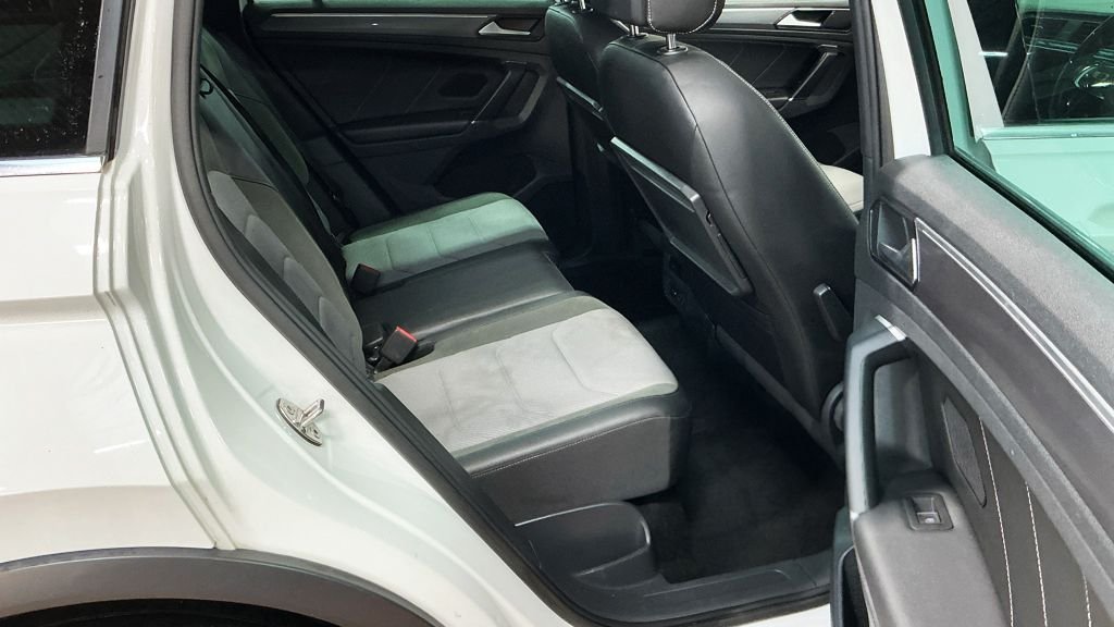 Used Volkswagen Tiguan 2018 for sale - 78017343: Photo 10