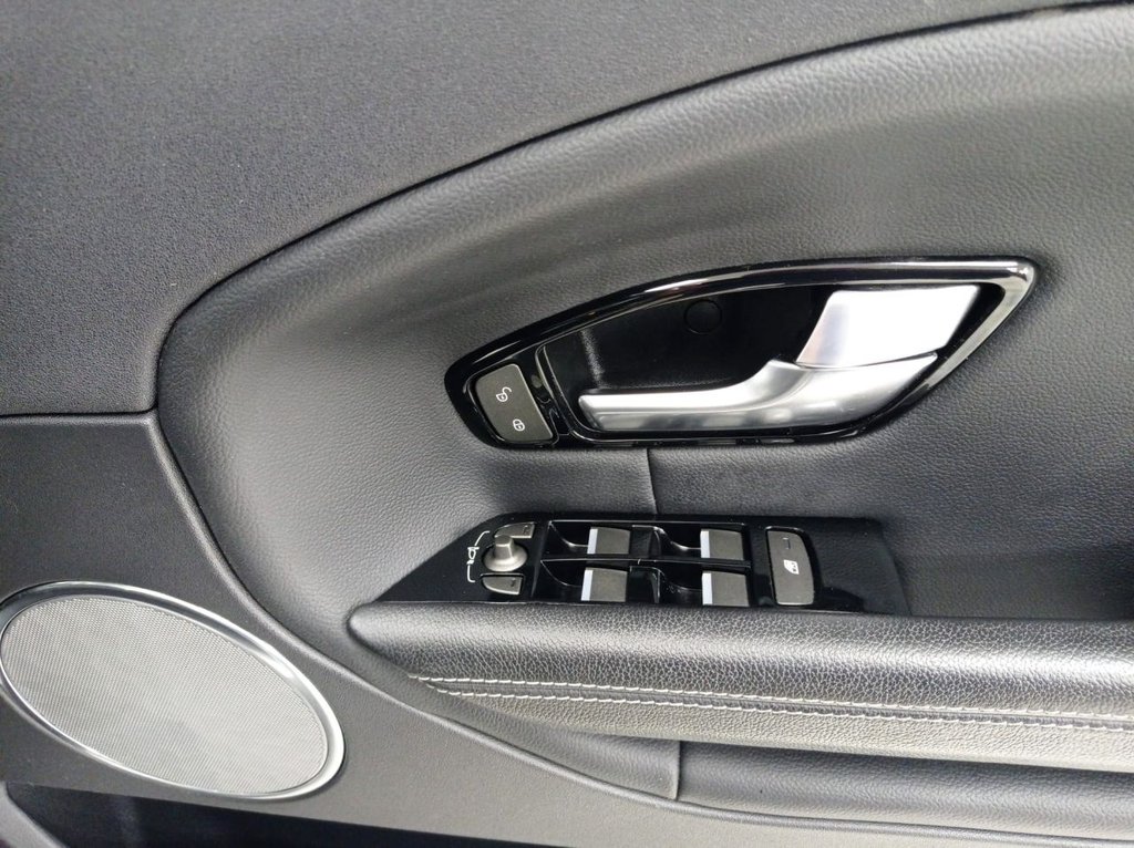 Used Land Rover Range Rover Evoque 2018 for sale - 77534890: Photo 31