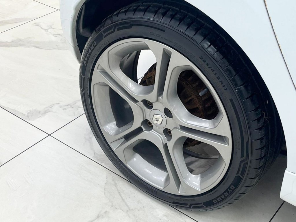 Used Renault Clio 2018 for sale - 76868061: Photo 13