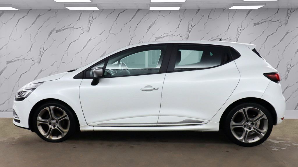 Used Renault Clio 2018 for sale - 76868061: Photo 6