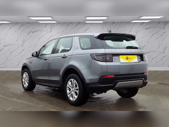 Used Land Rover Discovery Sport 2021 for sale - 78372342: Photo