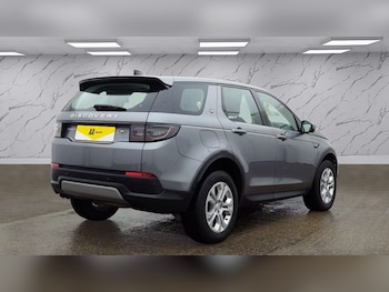 Used Land Rover Discovery Sport 2021 for sale - 78372342: Photo