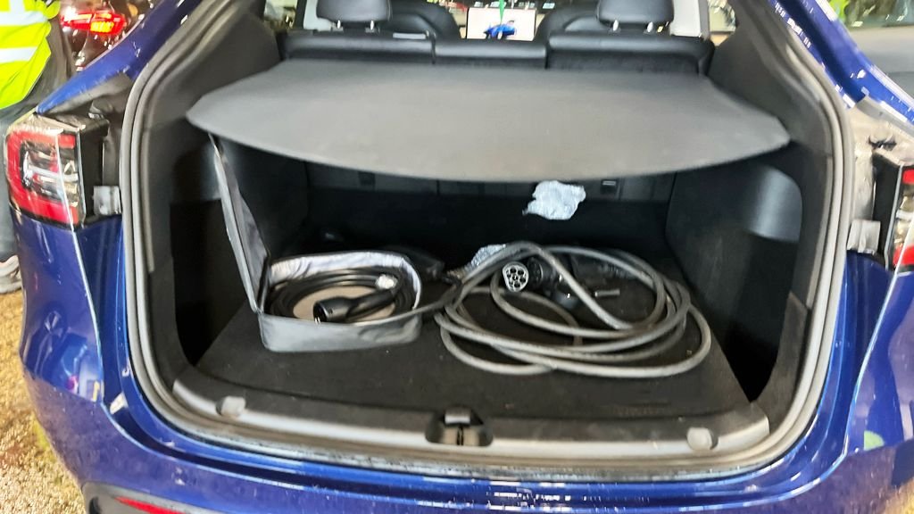 Used Tesla Model Y 2023 for sale - 77953230: Photo 11