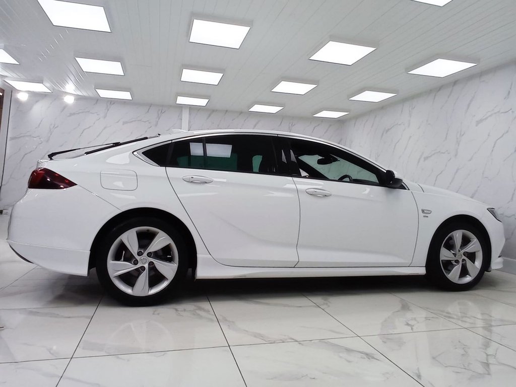 Used Vauxhall Insignia 2017 for sale - 77370106: Photo 14