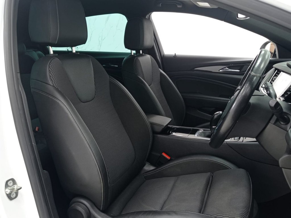 Used Vauxhall Insignia 2017 for sale - 77370106: Photo 31