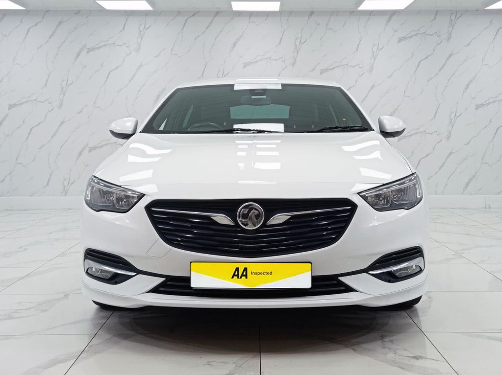 Used Vauxhall Insignia 2017 for sale - 77370106: Photo 5