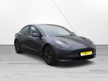 Used Tesla Model 3 2021 for sale - 76223968: Photo 2