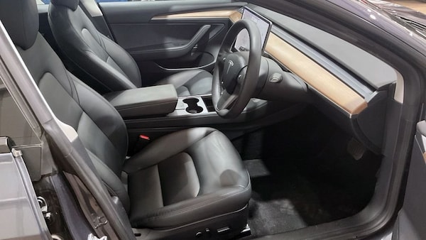 Used Tesla Model 3 2021 for sale - 76223968: Photo 9