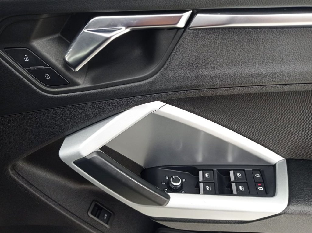 Used Audi Q3 2020 for sale - 77452059: Photo 28