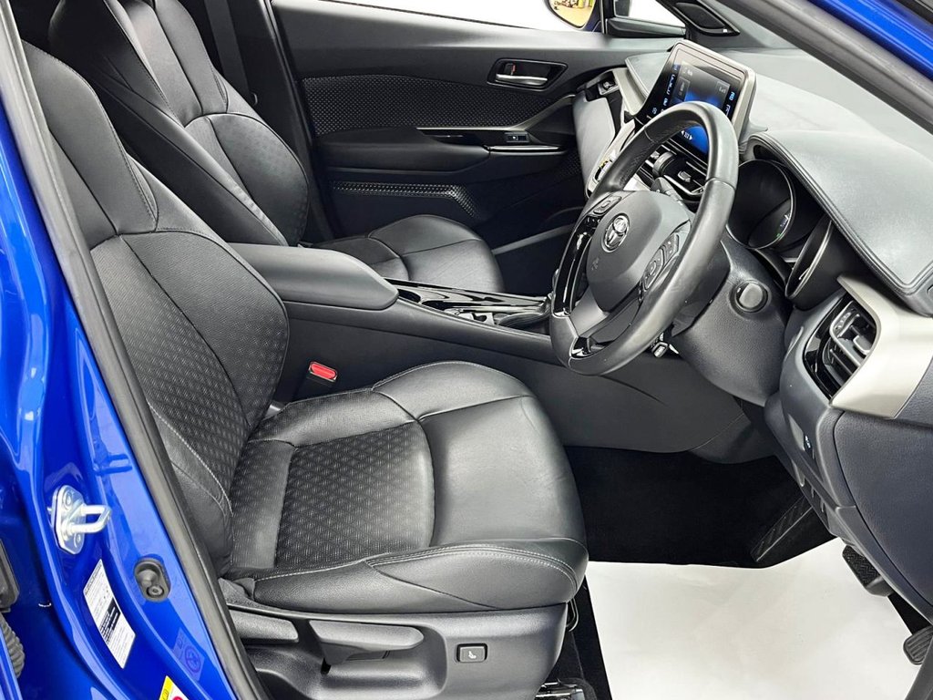 Used Toyota C-HR 2019 for sale - 75853333: Photo 32