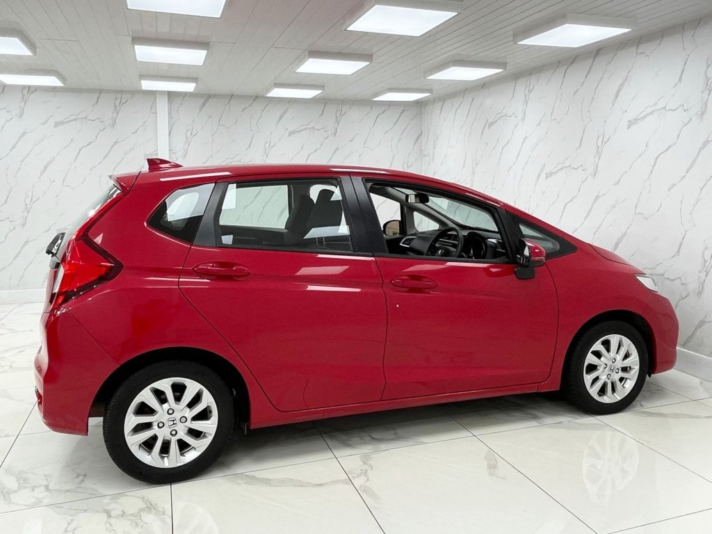 Used Honda Jazz 2019 for sale - 75937399: Photo 12