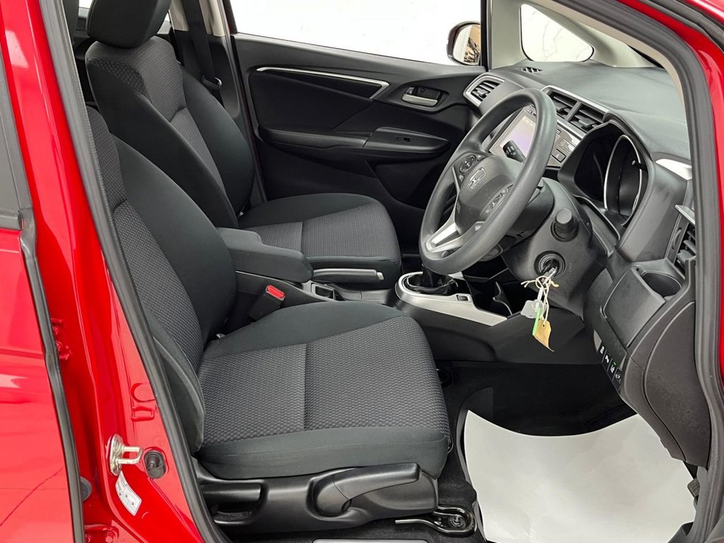 Used Honda Jazz 2019 for sale - 75937399: Photo 27
