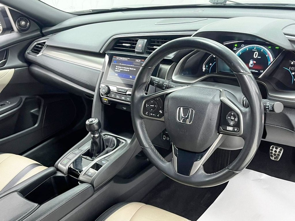 Used Honda Civic 2017 for sale - 76724362: Photo 27