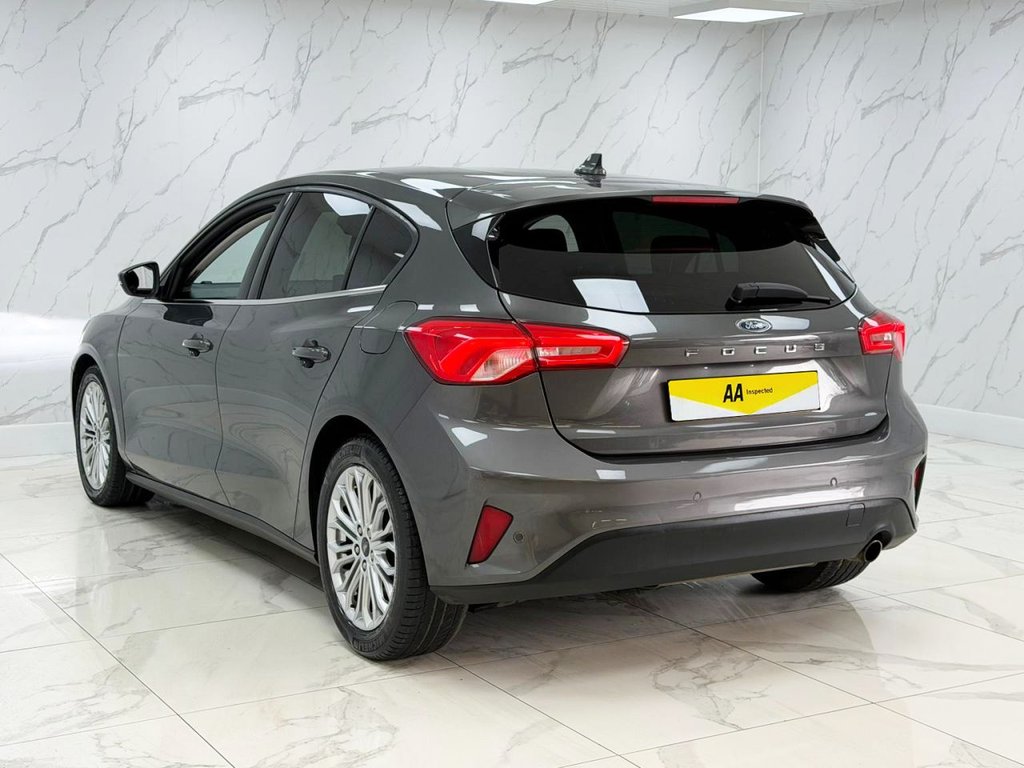 Used Ford Focus 2020 for sale - 76783596: Photo 12