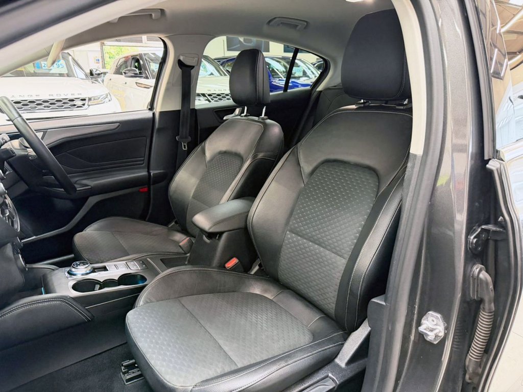 Used Ford Focus 2020 for sale - 76783596: Photo 14