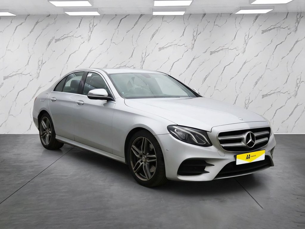 Used Mercedes-Benz E Class 2016 for sale - 77920100: Photo 2