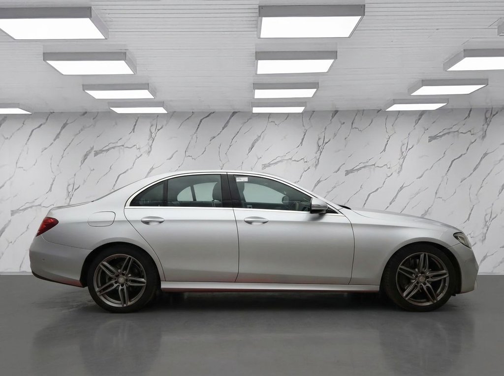 Used Mercedes-Benz E Class 2016 for sale - 77920100: Photo 5