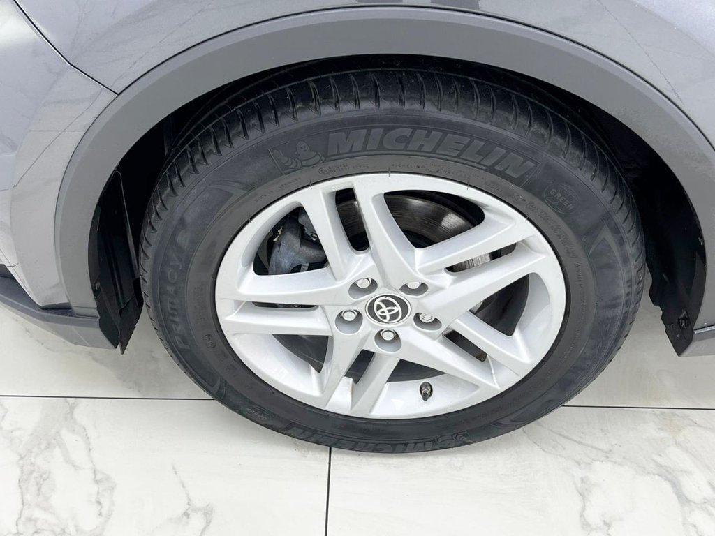 Used Toyota C-HR 2022 for sale - 76210829: Photo 13
