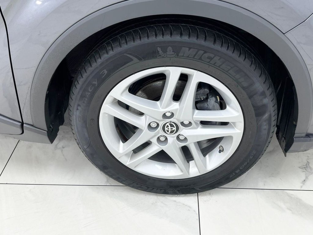 Used Toyota C-HR 2022 for sale - 76210829: Photo 15