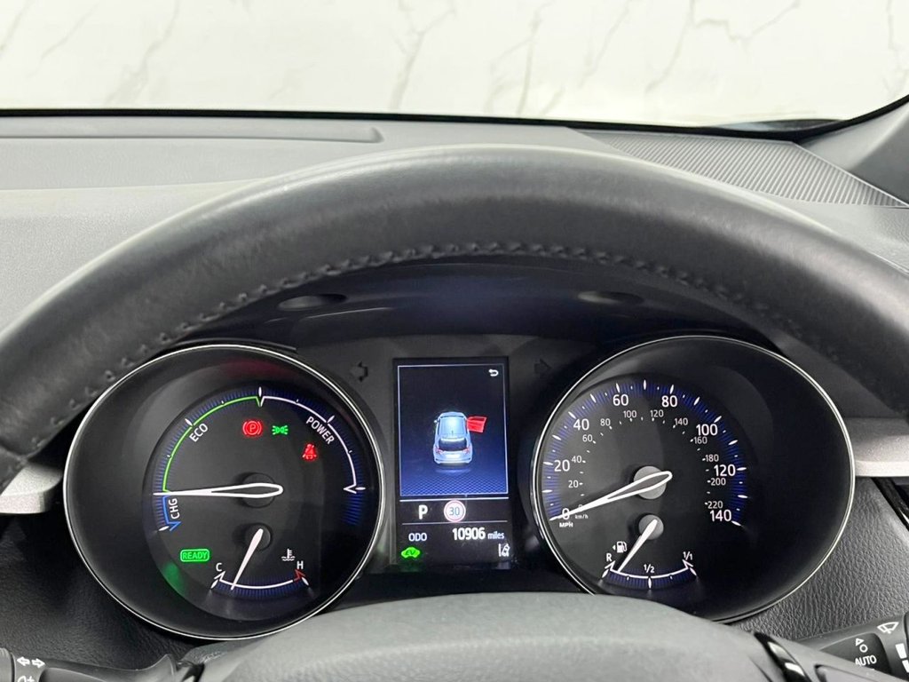 Used Toyota C-HR 2022 for sale - 76210829: Photo 24