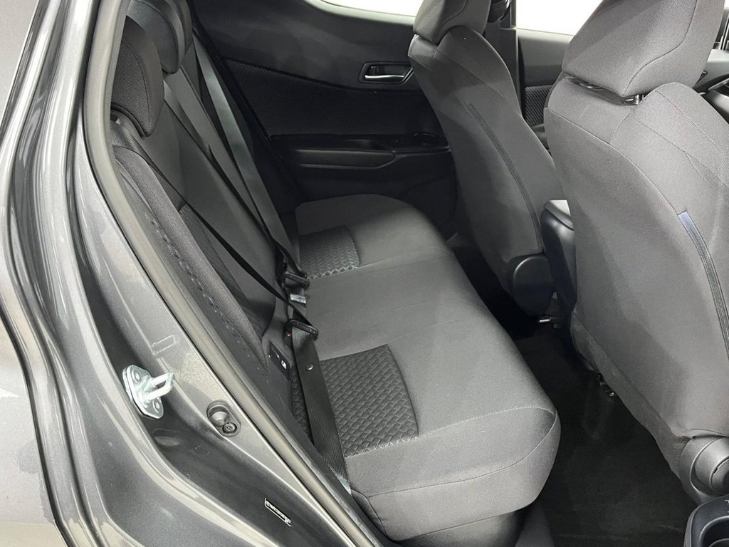 Used Toyota C-HR 2022 for sale - 76210829: Photo 30