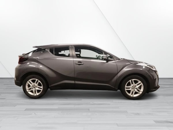 Used Toyota C-HR 2022 for sale - 76210829: Photo 5