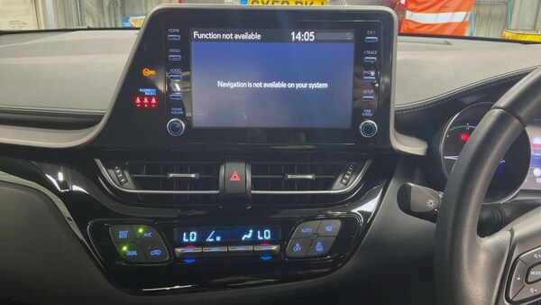 Used Toyota C-HR 2022 for sale - 76210829: Photo 7