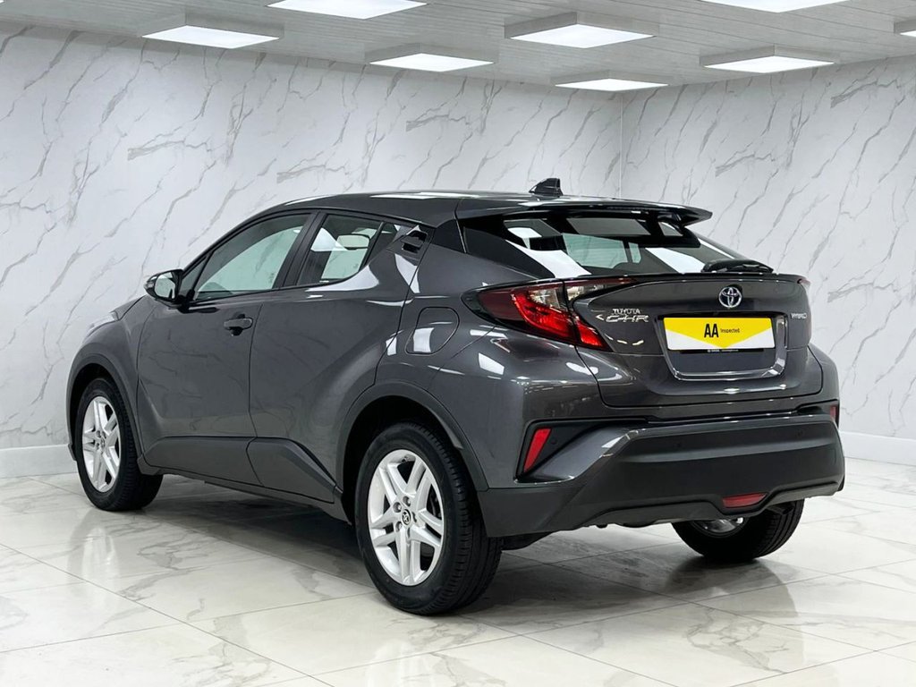 Used Toyota C-HR 2022 for sale - 76210829: Photo 9