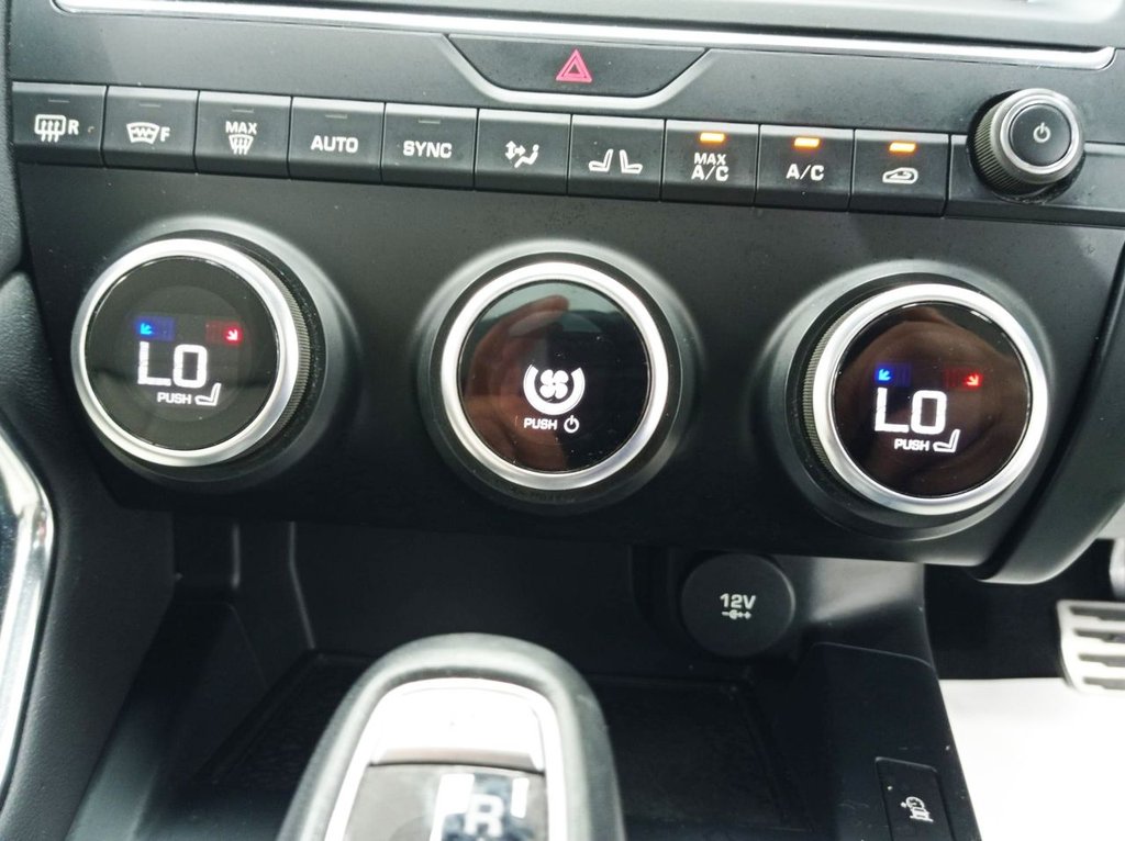 Used Jaguar E-Pace 2019 for sale - 77667277: Photo 28