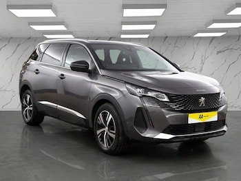 Used Peugeot 5008 2023 for sale - 77967379: Photo