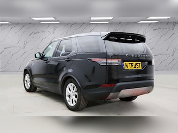 Used Land Rover Discovery 2019 for sale - 78597753: Photo