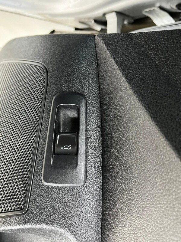 Used Skoda Karoq 2019 for sale - 76119224: Photo 35