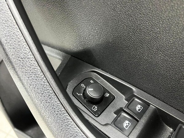 Used Skoda Karoq 2019 for sale - 76119224: Photo 36