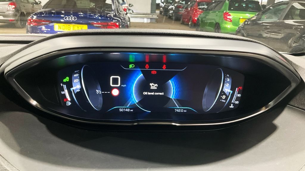 Used Peugeot 5008 2019 for sale - 77952657: Photo 8