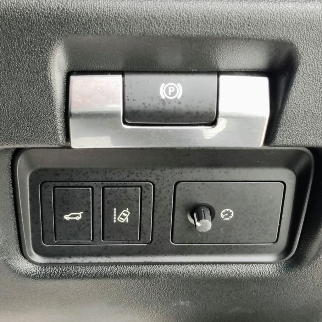 Used Jaguar E-Pace 2020 for sale - 77720289: Photo 35