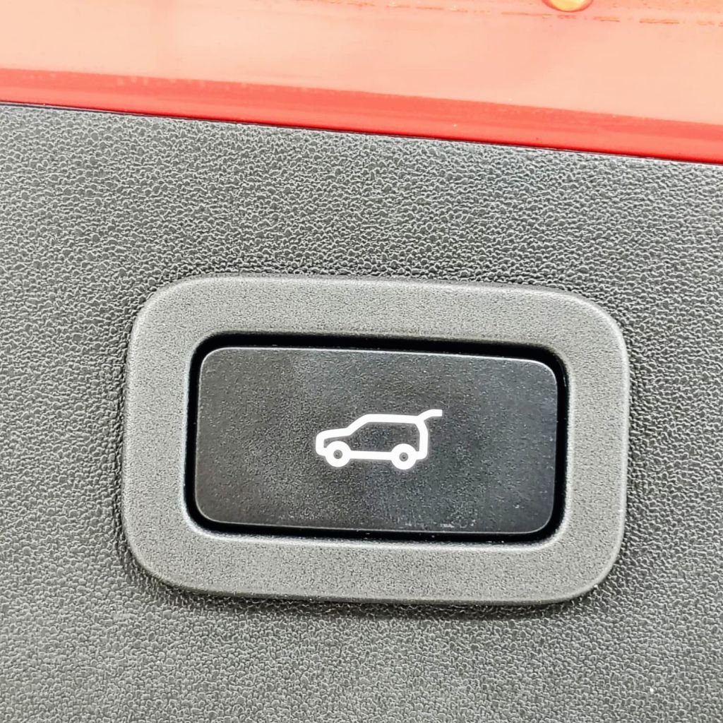 Used Jaguar E-Pace 2020 for sale - 77720289: Photo 39