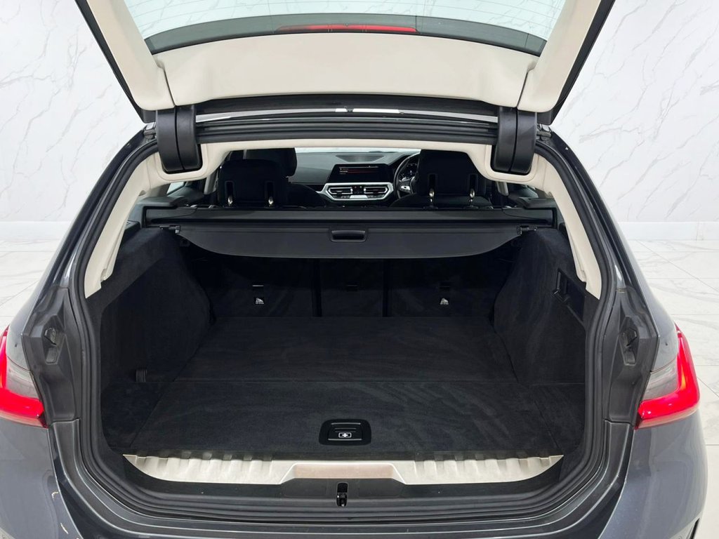 Used BMW 3 Series 2022 for sale - 76792042: Photo 38