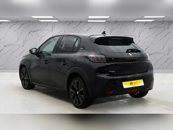 Used Peugeot 208 2023 for sale - 77464363: Photo