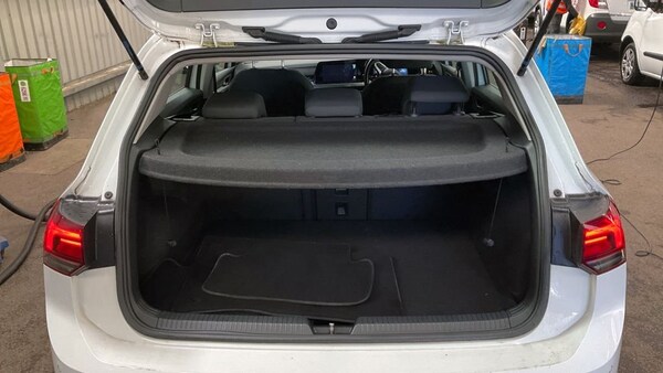 Used Volkswagen Golf 2020 for sale - 76210824: Photo 11