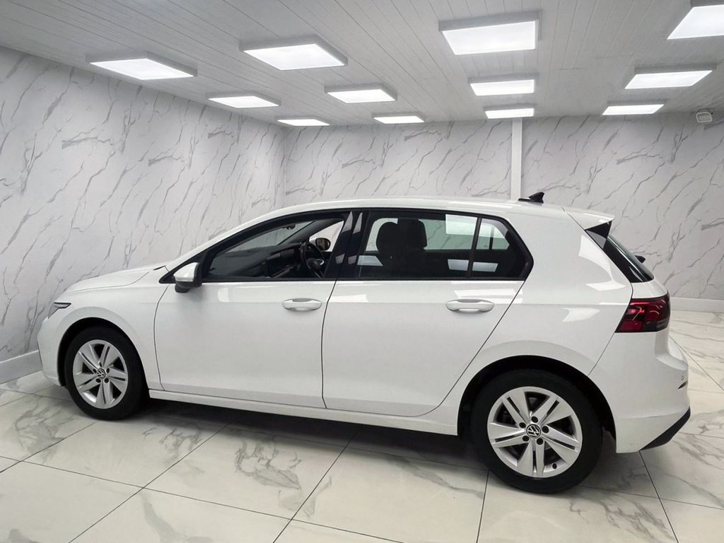 Used Volkswagen Golf 2020 for sale - 76210824: Photo 8
