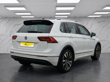 Used Volkswagen Tiguan 2018 for sale - 77463800: Photo