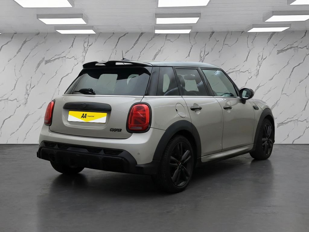 Used MINI Hatch 2022 for sale - 77384433: Photo 4