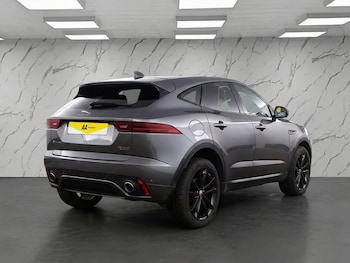 Used Jaguar E-Pace 2019 for sale - 77384535: Photo