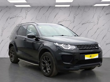 Used Land Rover Discovery Sport 2019 for sale - 77991409: Photo