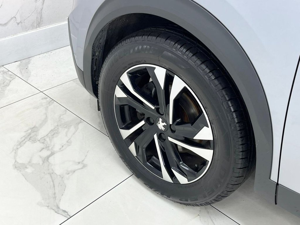 Used Peugeot 2008 2021 for sale - 75937435: Photo 14