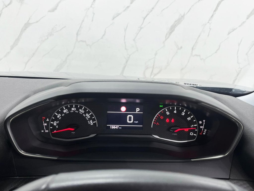 Used Peugeot 2008 2021 for sale - 75937435: Photo 29