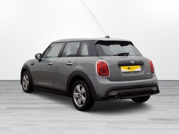 Used MINI Hatch 2021 for sale - 75936947: Photo